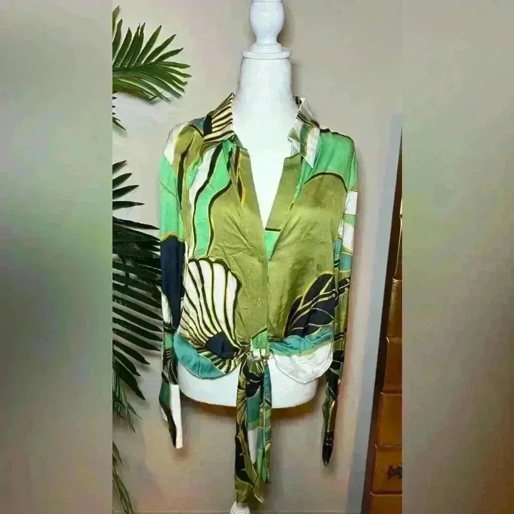 Reiss - NWT - Palm Print Blouse - Green